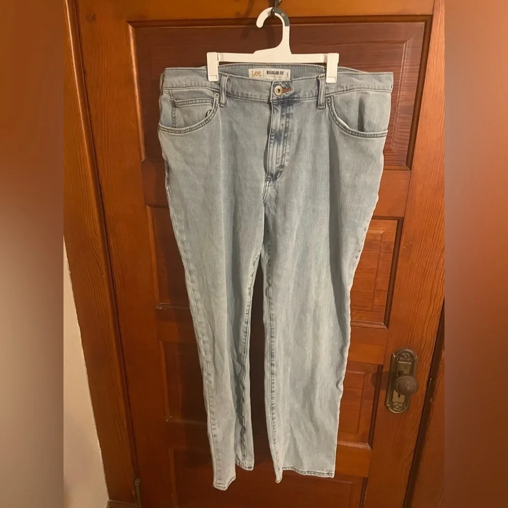 Lee Mens Modern Fit Jeans Light Wash *make offers*